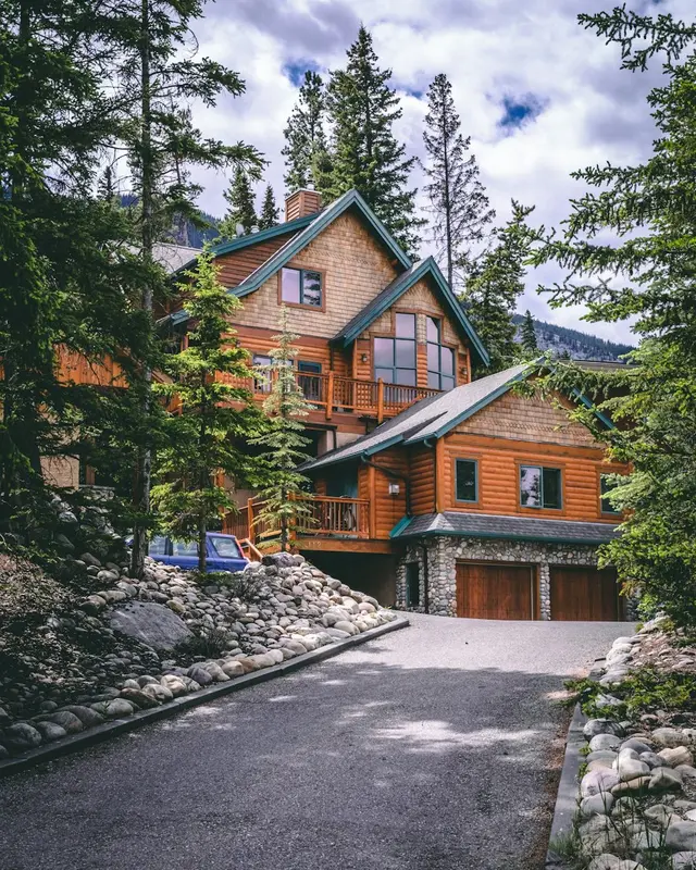 Bluejay.Homes Premium Domain